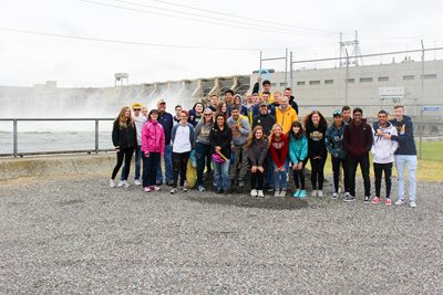 Southridge High School Environmental Science Students Tour Ice Harbor Dam